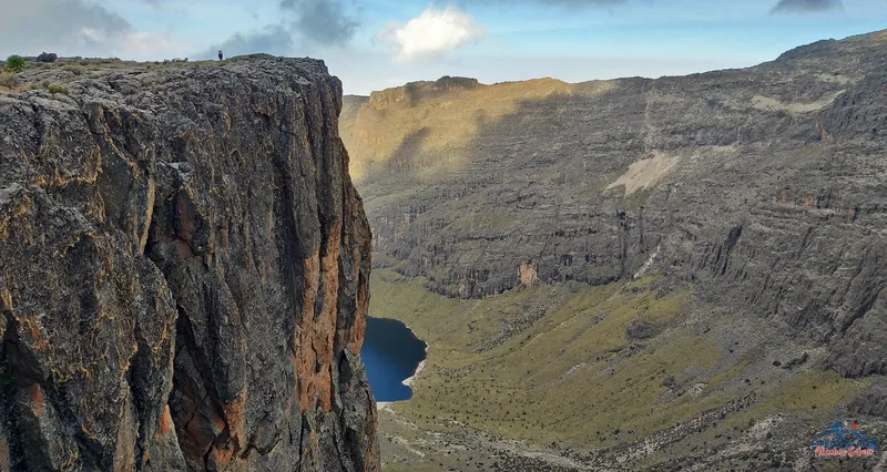Spectacular mountain views while on Sirimon chogoria route