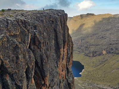 Sirimon – Chogoria 4 Days Mount Kenya Hiking Adventure